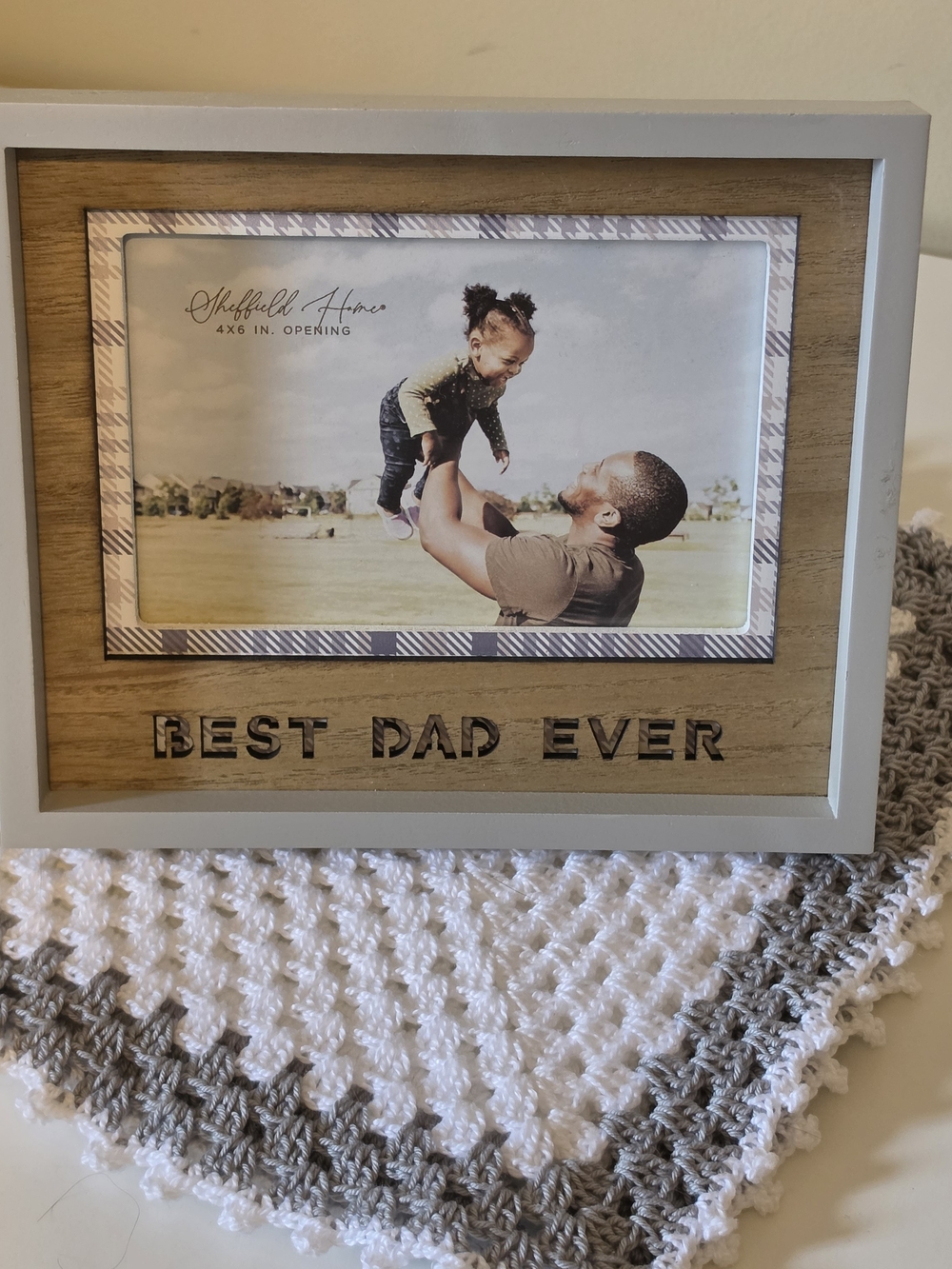 Sheffield Home White and Wood 'Best Dad Ever' Photo Frame